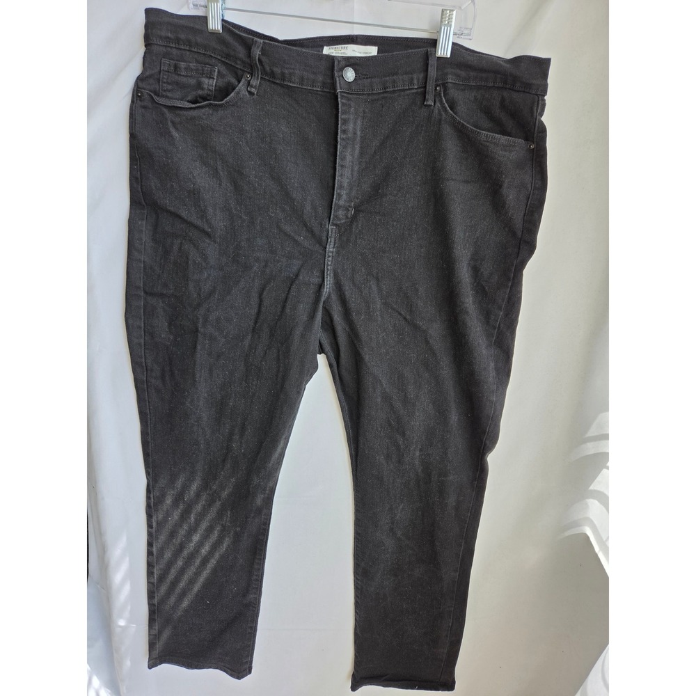 Signature Levi Strauss High-Rise Straight Jeans Womens  Black Straight